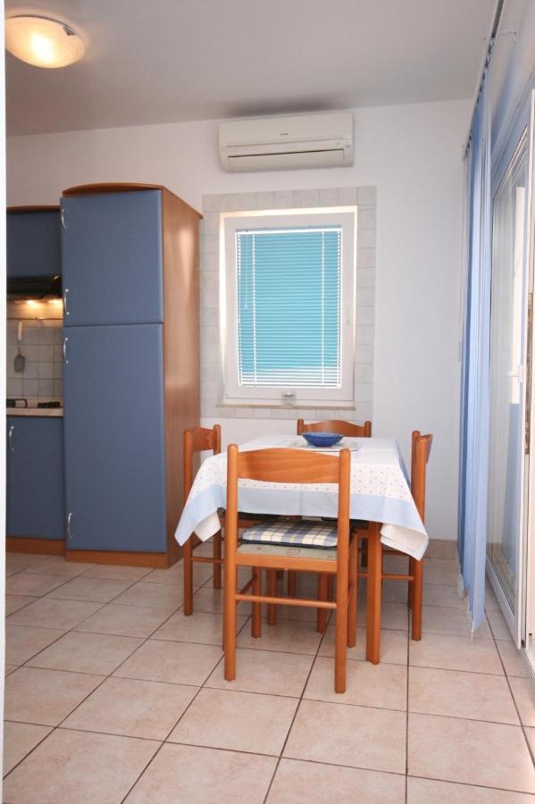 Apartment Stara Novalja 6301B エクステリア 写真